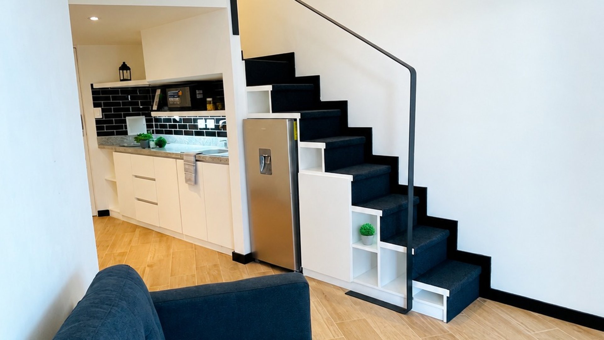 Apartamento en renta de 1 habitación en Zona 10 - Miniatura 3