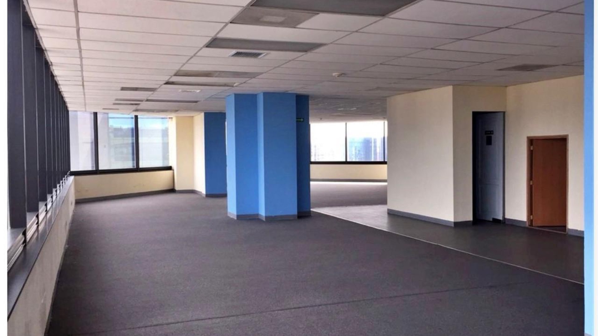OFICINA EN RENTA ZONA 10 ZONA VIVA 892 Mts2  $13,500.00