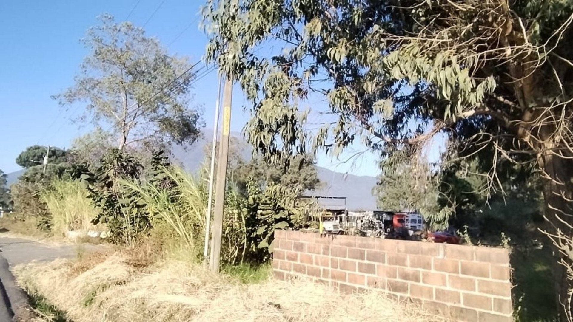 Vendo Terreno sobre Carretera RN 14, Antigua Guatemala - Miniatura 2