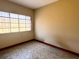⭕️ NUEVO PRECIO
BODEGA EN ALQUILER o VENTA 📍 Zona 1, Ciudad de Guatema - 5