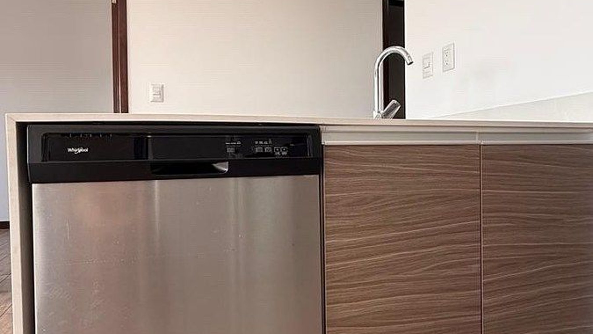 Apartamento en Renta – Casalini Diagonal 6, Zona 10 - Miniatura 9