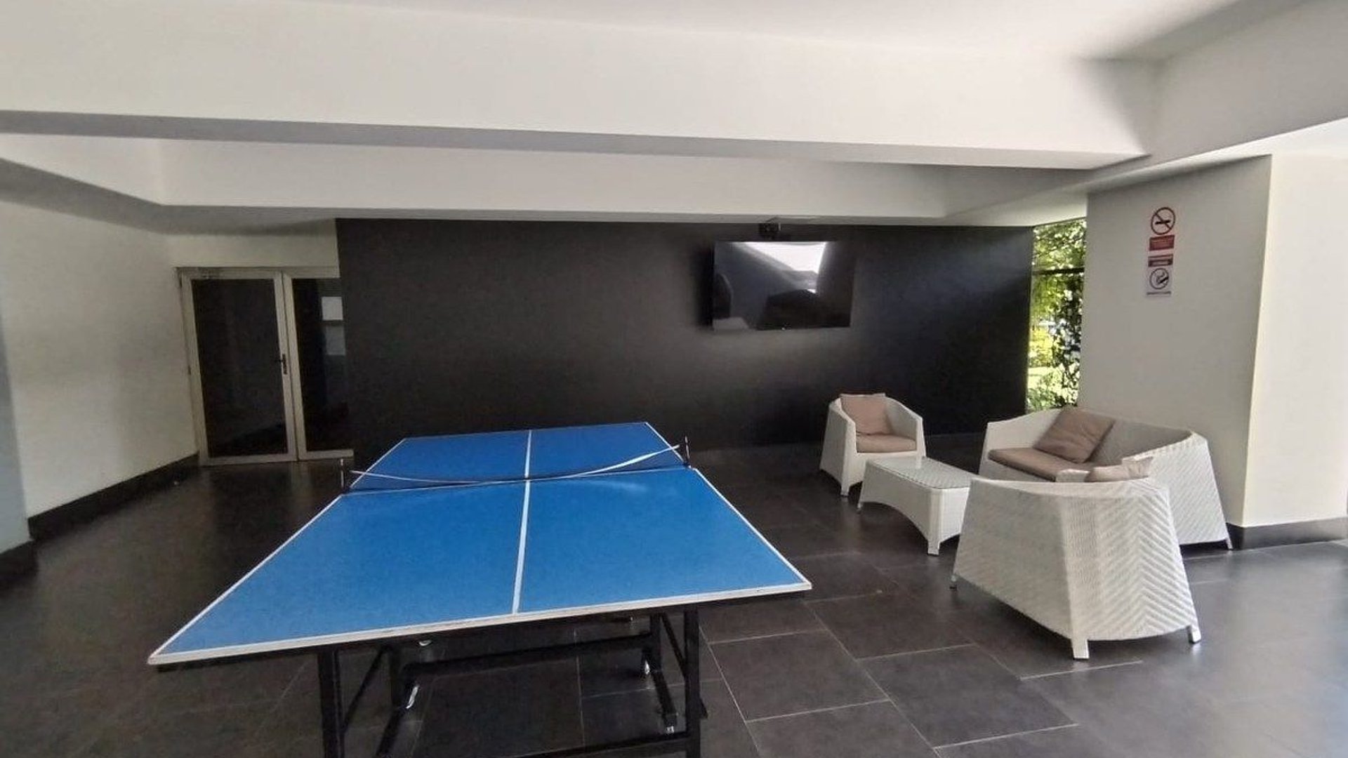Apartamento en renta de 2 dormitorios en zona 14 - Miniatura 13