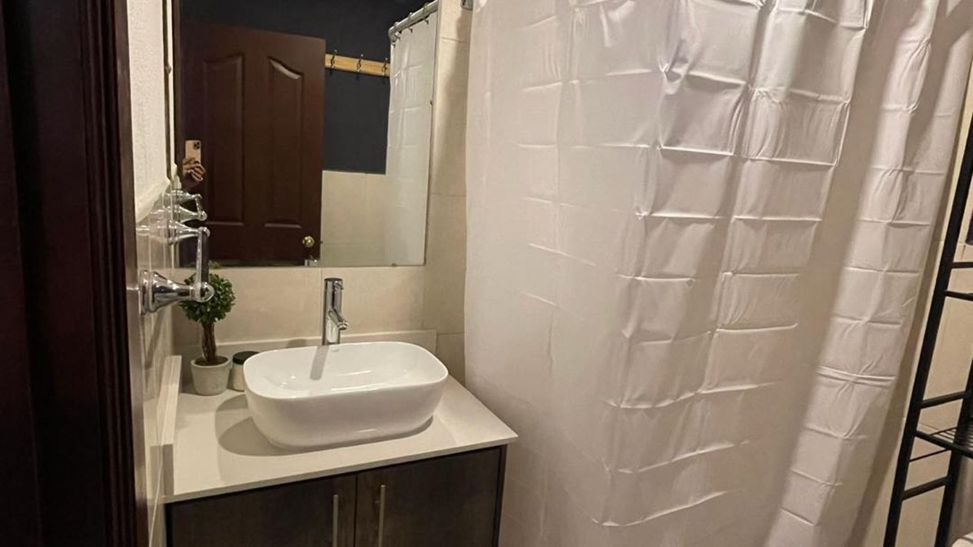 Alquiler de apartamento Amueblado y Equipado Pacífica Plaza Zona 14 - Miniatura 11
