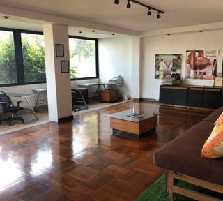 Exclusiva Casa en San Rafael 1 CAES Pegado al Hilton en renta y venta | 5 Habitaciones