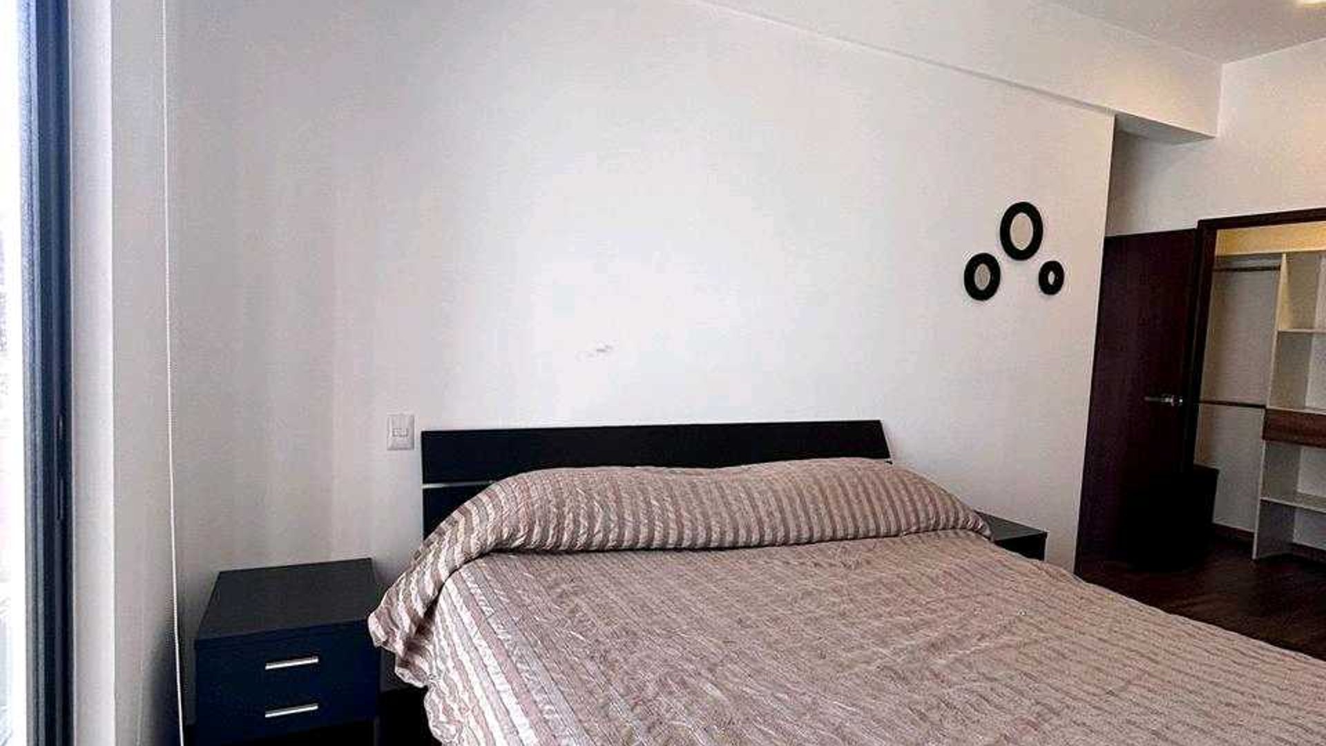APARTAMENTO AMUEBLADO EN ALQUILER o VENTA????Casa Clara, zona 10 - Miniatura 7