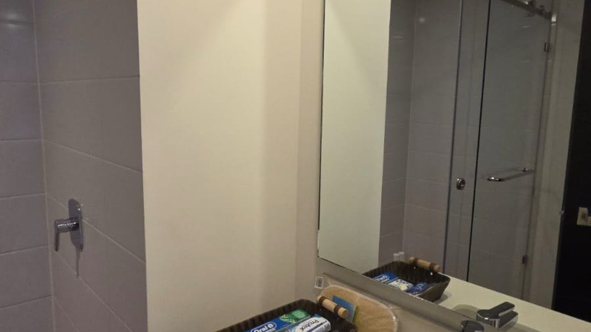 Apartamento de 3 habitaciones en alquiler Essenza zona 13 - Miniatura 8