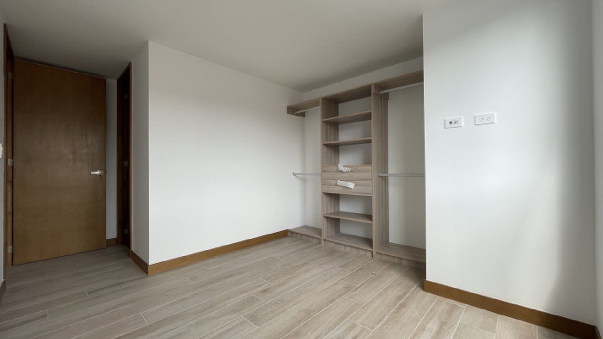 Apartamento en Venta en La Villa Zona 14 - Miniatura 6