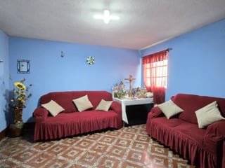 Casa y Apartamentos en Venta Zona 2 de Mixco El Tesoro - 4
