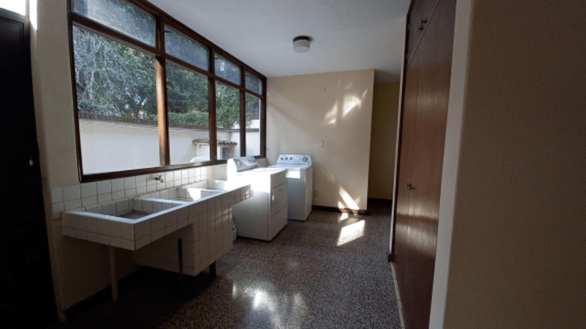 Casa en Renta zona 14 - excelente ubicación - Miniatura 9
