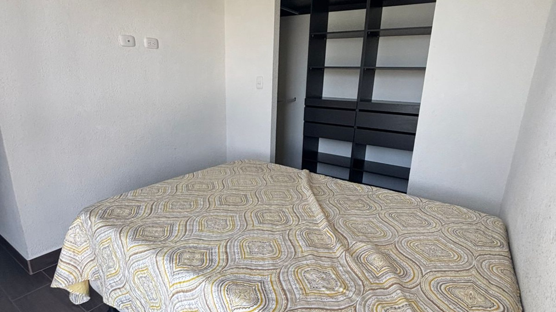 APARTAMENTO EN AMI ZONA 10 DE MIXCO - Miniatura 9