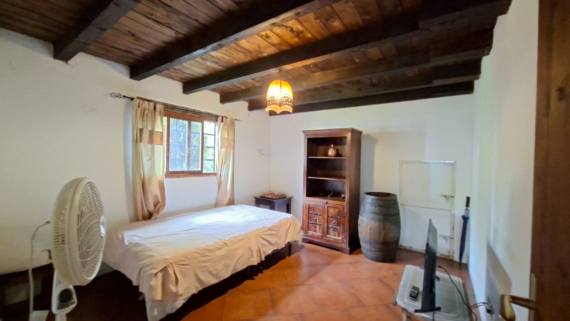 Exclusiva Casa en Venta en Zona 13, Ciudad de Guatemala - Miniatura 4