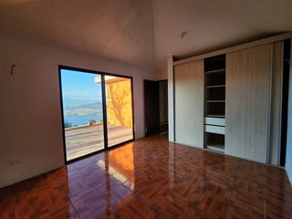 Casa en Venta o Renta con Vista al Lago de Amatitlán - 4