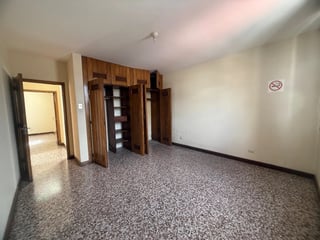 Casa en Renta Zona 10 para Ofcina - Clinica  - 5