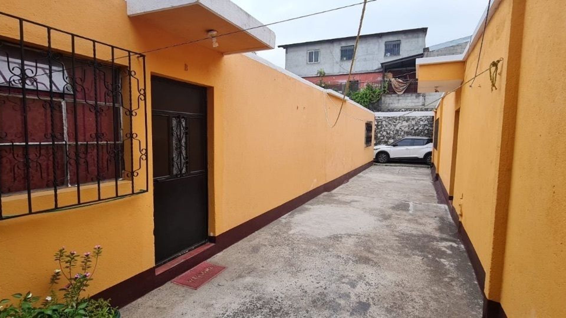 BODEGA EN VENTA SOBRE AGUILAR BATRES, zona 11 - Miniatura 2