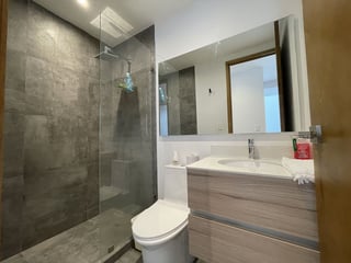 Apartamento en Venta – Edificio AOKI, Zona 14 - 5