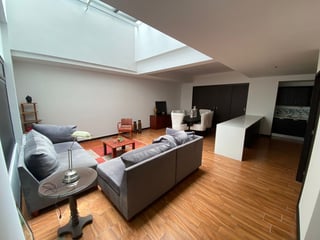 AMPLIO APARTAMENTO EN VENTA EN ZONA 15 - 2