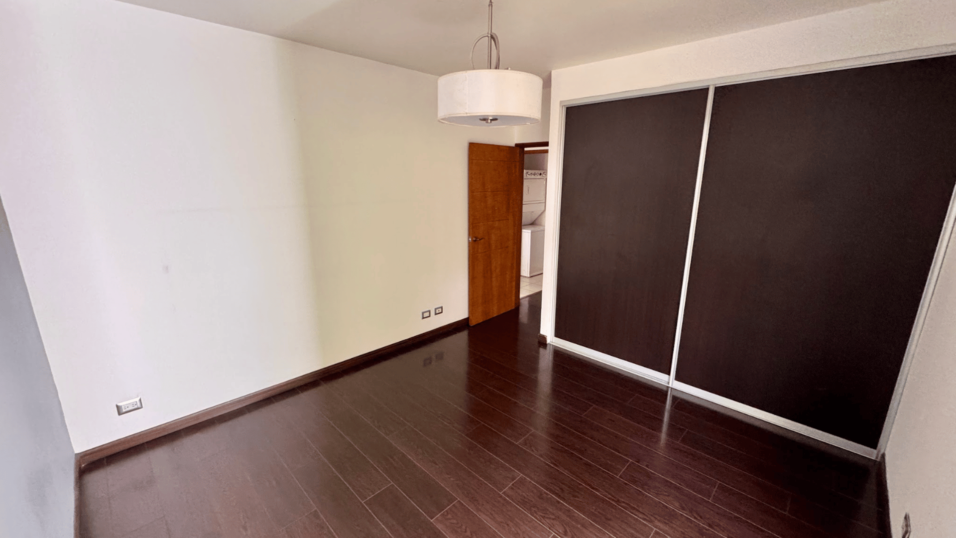 ALQUILER DE LINDO APARTAMENTO - VILLA ENSENADA, ZONA 16 - Miniatura 13
