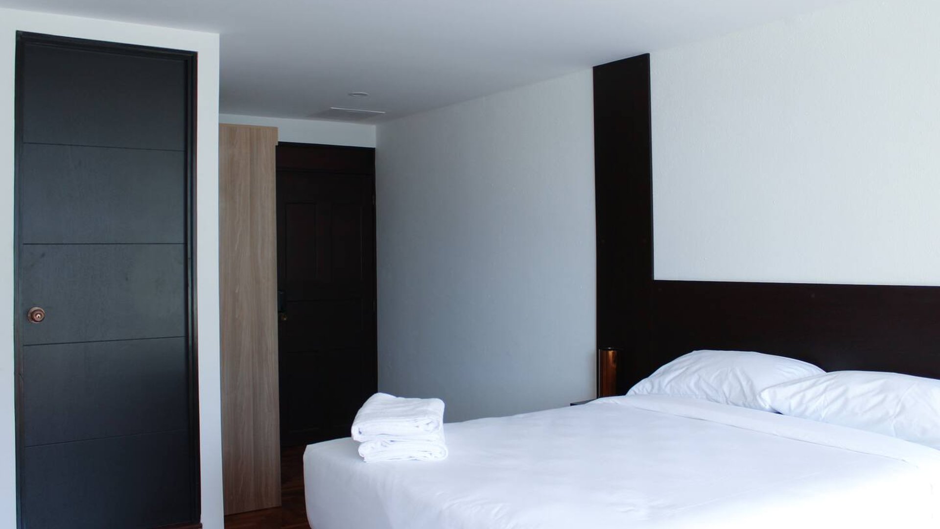 APARTAMENTO AMUEBLADO EN RENTA EN ZONA 14