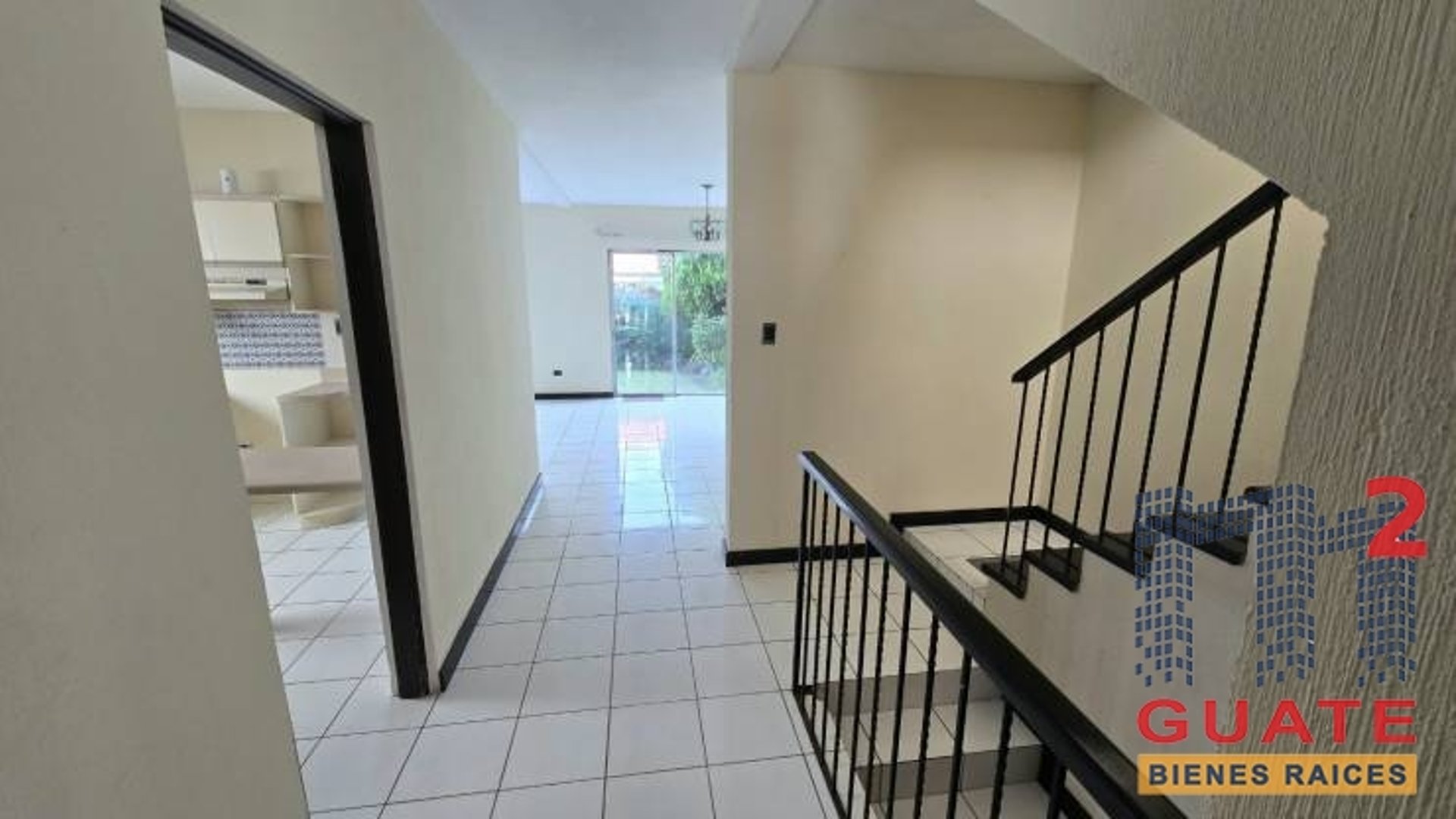 Casa tipo Townhouse en Renta, Zona 16 (R10538)