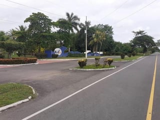 Vendo Terreno en Lagunas de Monterrico - 4
