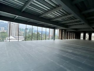VERUM / Oficinas en Venta zona 15 - 3