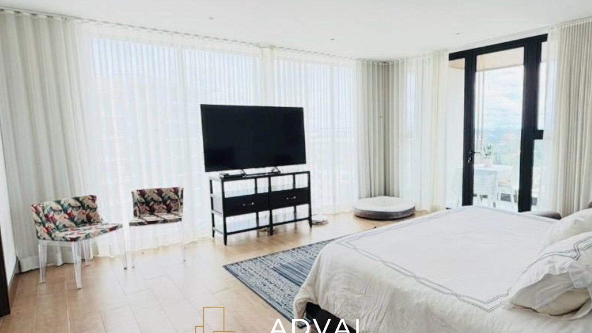 Lujoso apartamento en venta / renta Gaura Z.15 - Miniatura 7