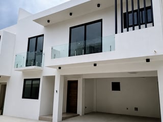 Casa en VENTA en Los Manzanillos, Km 19.9 Carretera a El Salvador - 2