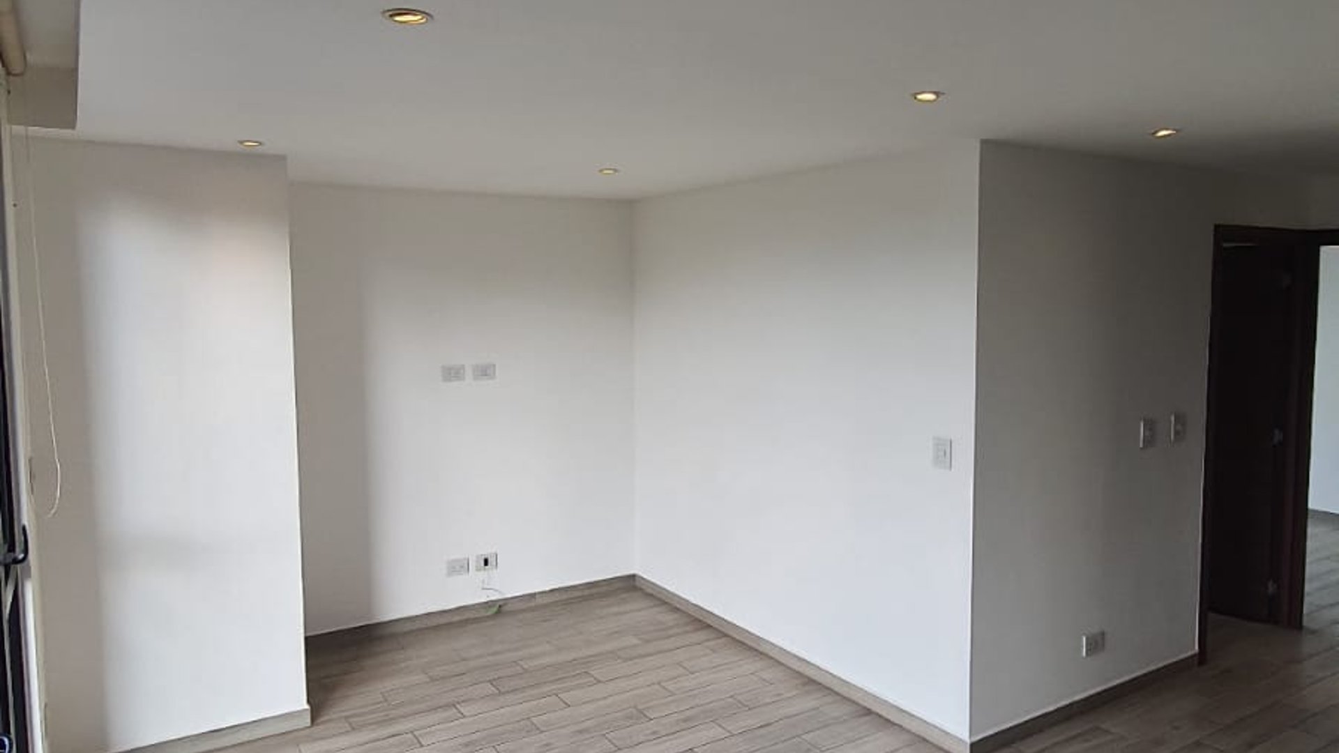 APARTAMENTO EN ALQUILER ZONA 15 PARQUE 15 - Miniatura 5