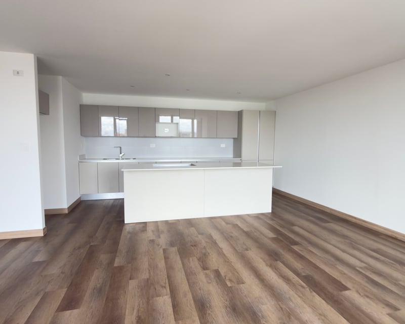ALQUILER DE HERMOSO APARTAMENTO - TOMUS, ZONA 15