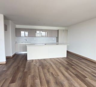 ALQUILER DE HERMOSO APARTAMENTO - TOMUS, ZONA 15