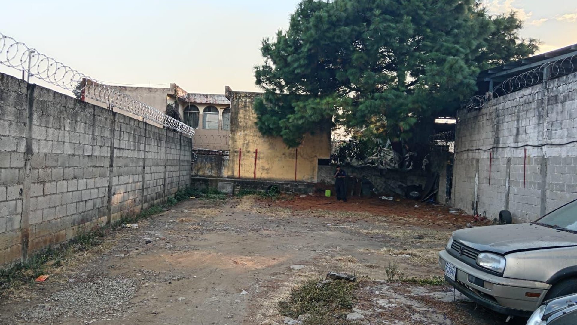 Terreno en venta zona 11 - Miniatura 3