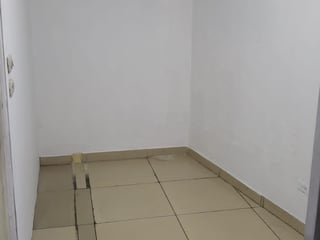 En venta o Alauiler Local Comercial en Pradera Zona 10 - 3