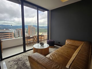 Apartamento de Lujo con Jardin en venta en la zona 14 - Image 26