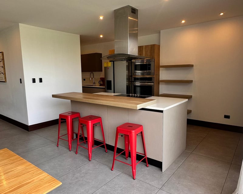 Precioso apartamento de 2 niveles con jardín en ZEN zona 16