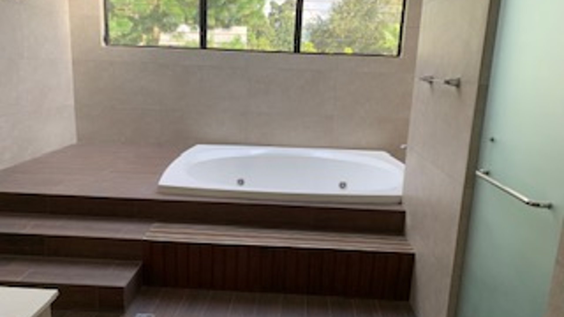 Vendo Espectacular casa en Zona 10 - Miniatura 8