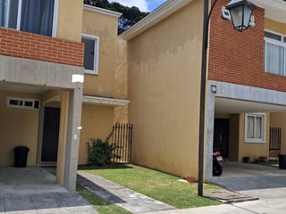 Spacious 3 Bed House with Parking in Fraijanes, Guatemala - $170K - Image 7