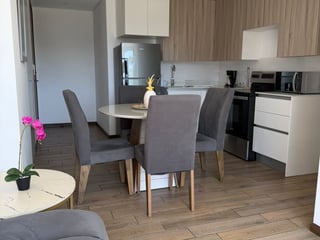 Apartamento amueblado en renta en zona 13 / Inara - 2