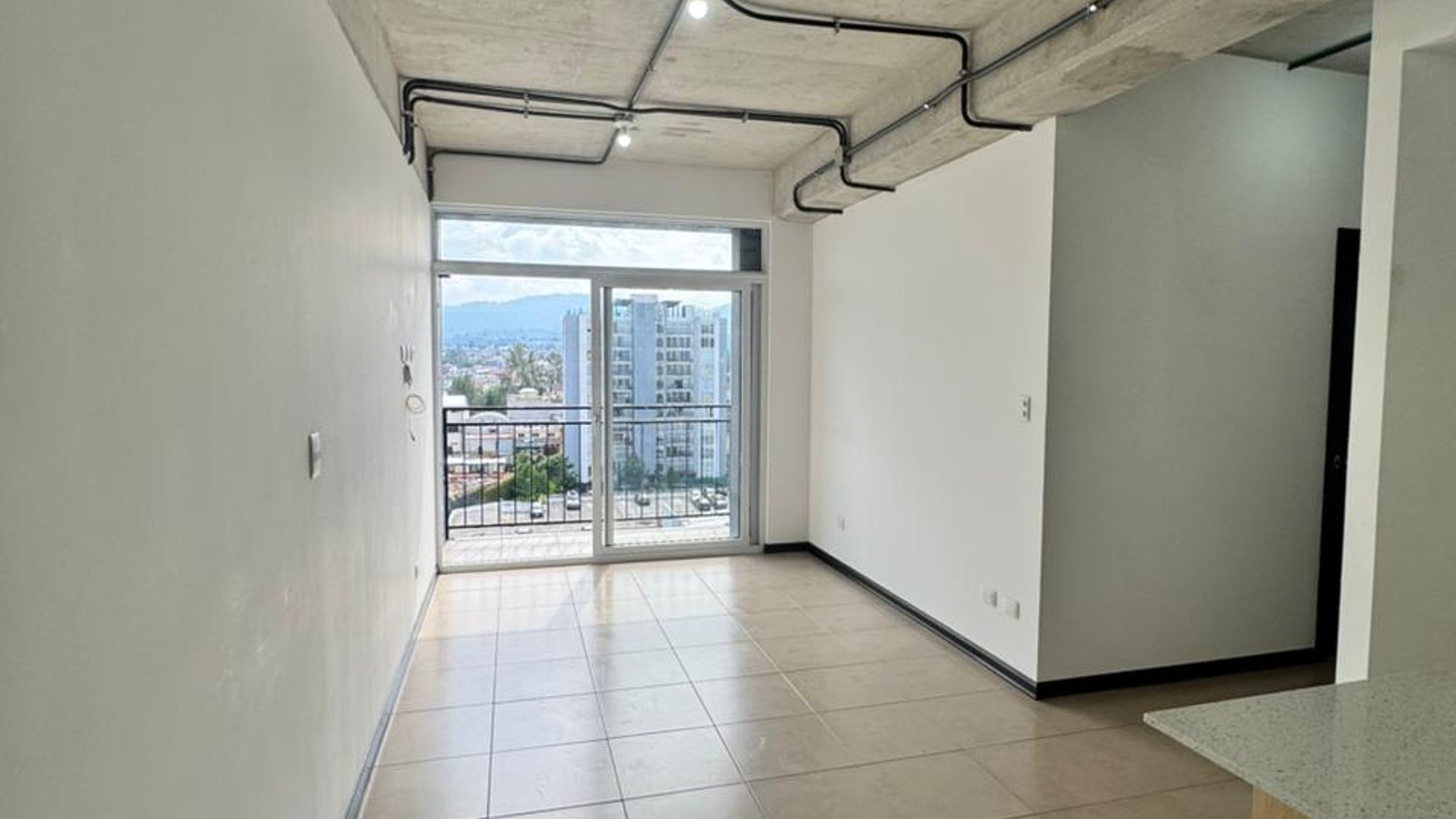 APARTAMENTO EN RENTA | NIKAO | ZONA 4, MIXCO - Miniatura 6