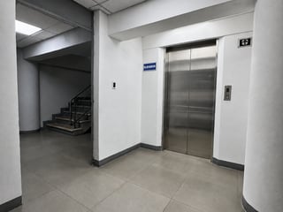 PISO CORPORATIVO EN RENTA | NIVEL 5 | BOULEVARD LOS PRÓCERES | ZONA 10 - 5