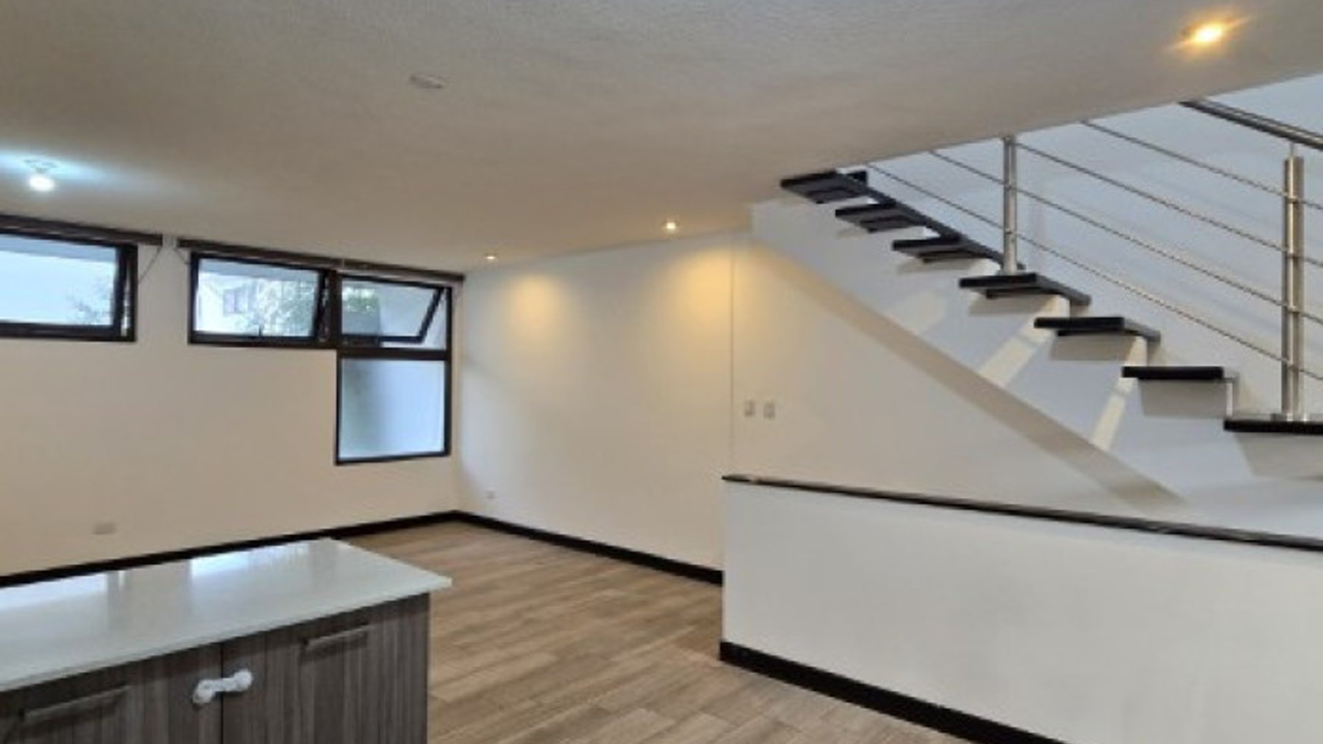 Casa en Renta Zona 7 de Mixco Residencial Cantoria - Miniatura 3