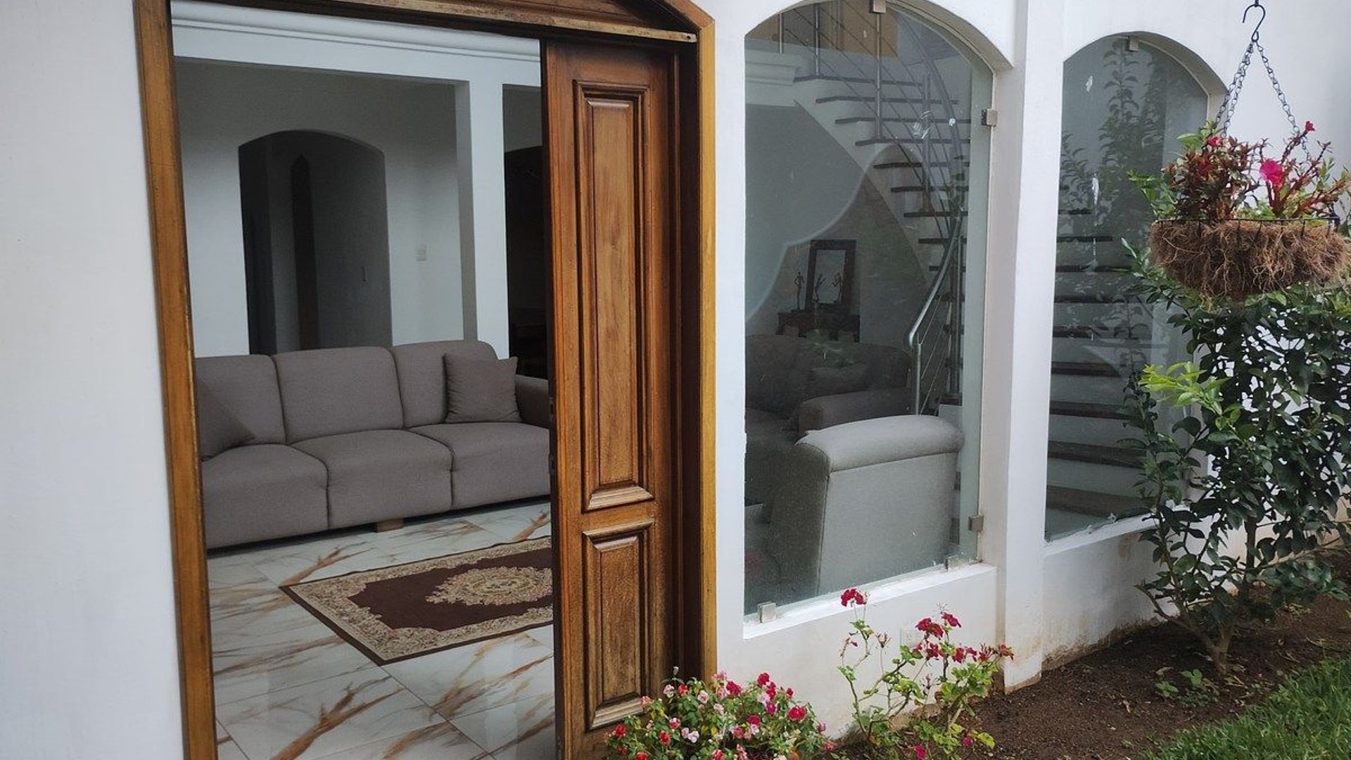 Casa en VENTA Santa Lucía Milpas Altas - Miniatura 2