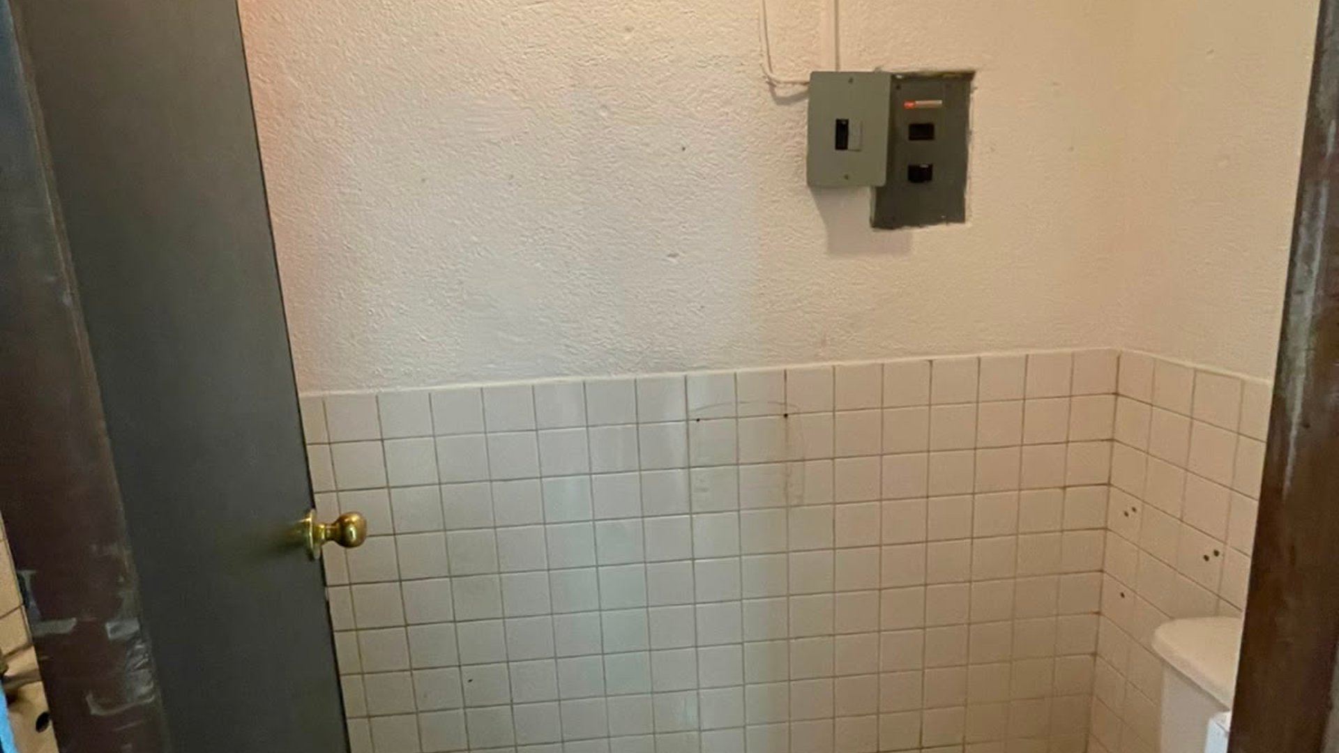 OFICINA EN EDIFICIO TIVOLI PLAZA ZONA 9 - Miniatura 5