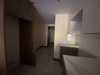 Apartamento en Venta Edificio Milenia, zona 10  - 3