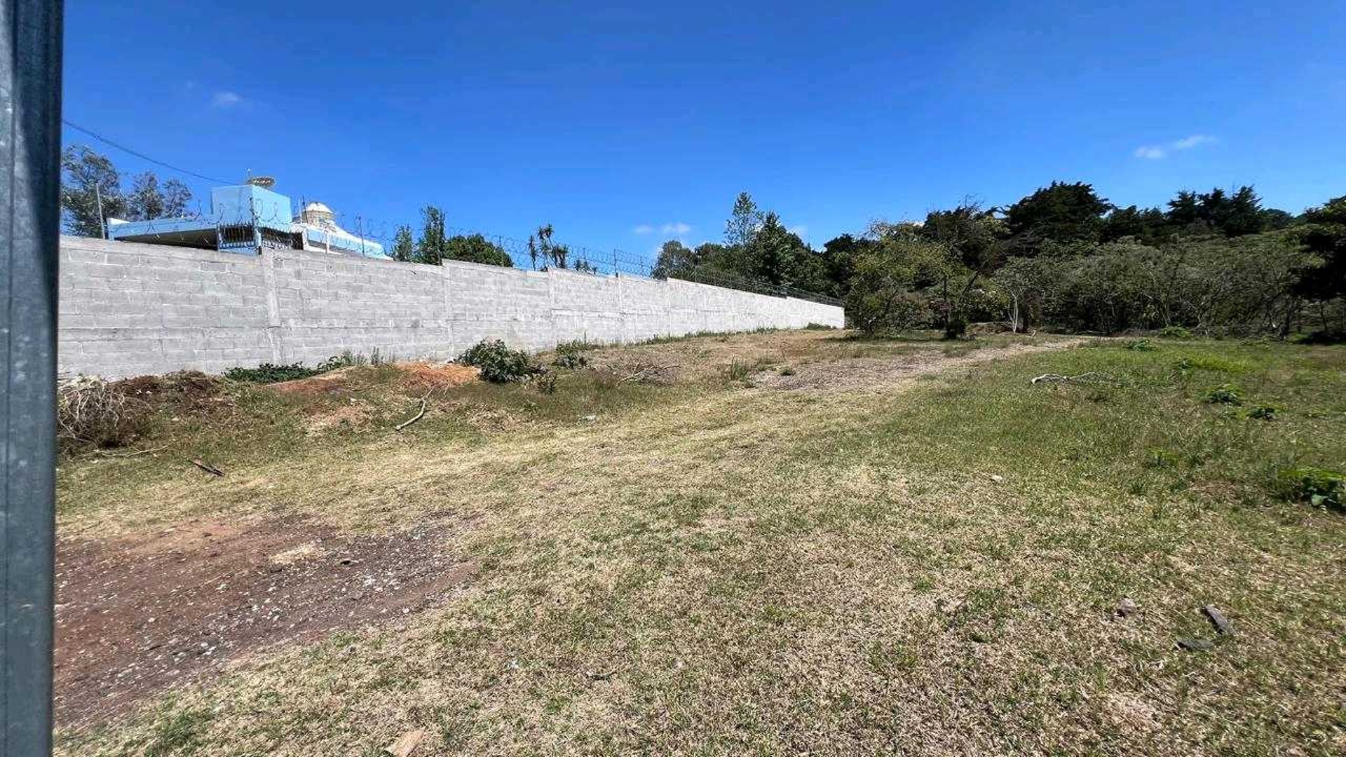 *Venta de terreno en Km 17.5 Carr. El Salvador, Arrazola 2* (C)