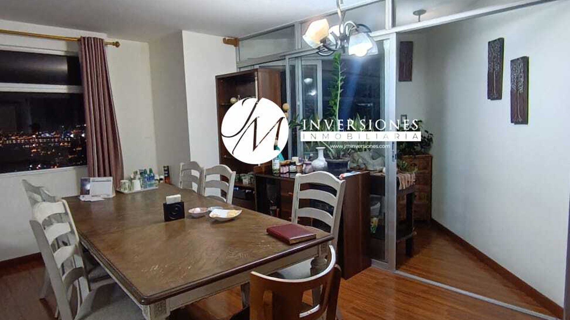 Apartamento en Venta de 3 Dormitorios en zona 11 - Miniatura 2