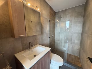 Apartamento tipo estudio en alquiler Kona Diez, zona 10 - 5