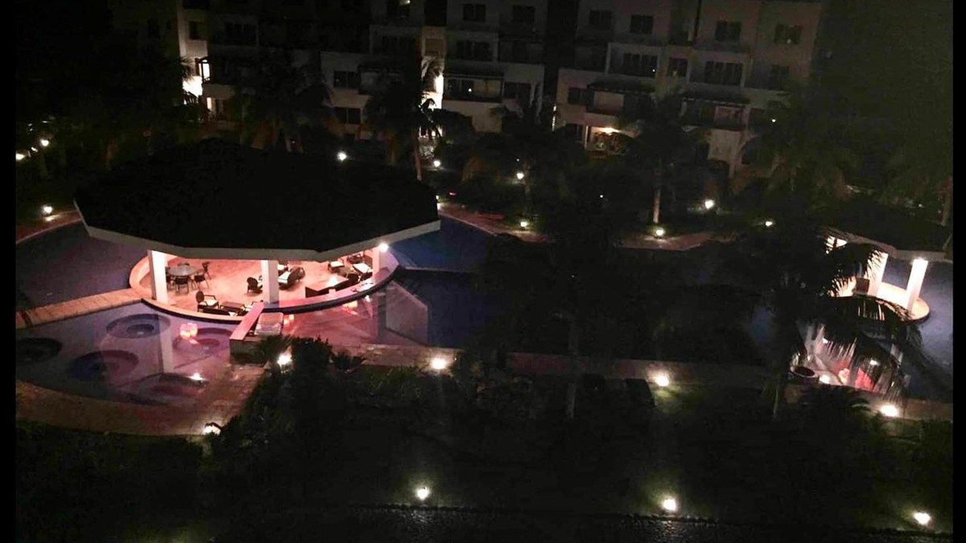 Precioso Penthouse en Venta – El Muelle | Monterrico - Miniatura 11