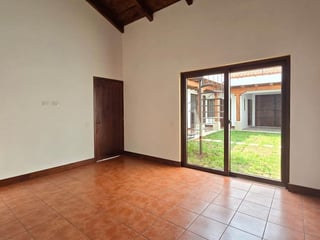 Casa en Renta en Antigua Guatemala en Condominio cerca de Cervecería 8 - 5
