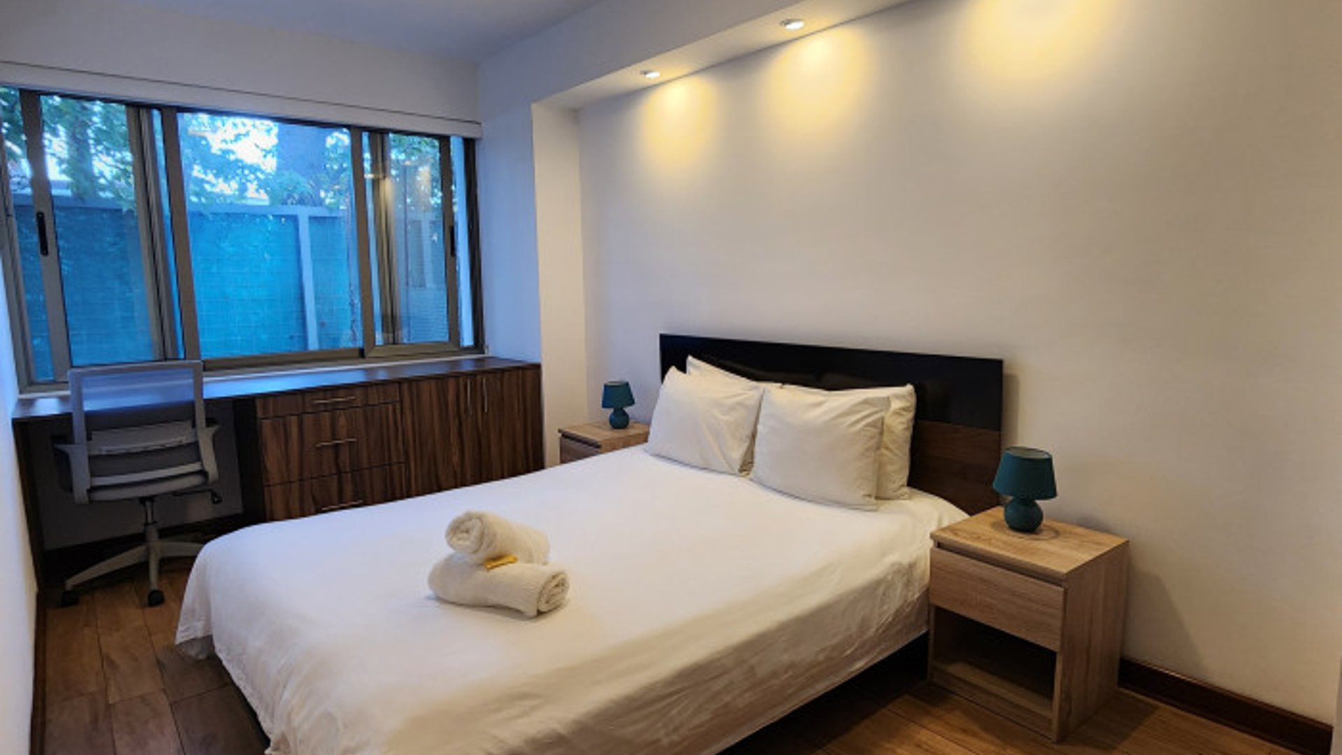 Apartamento en Alquiler Exclusiva Zona 14 - Miniatura 5