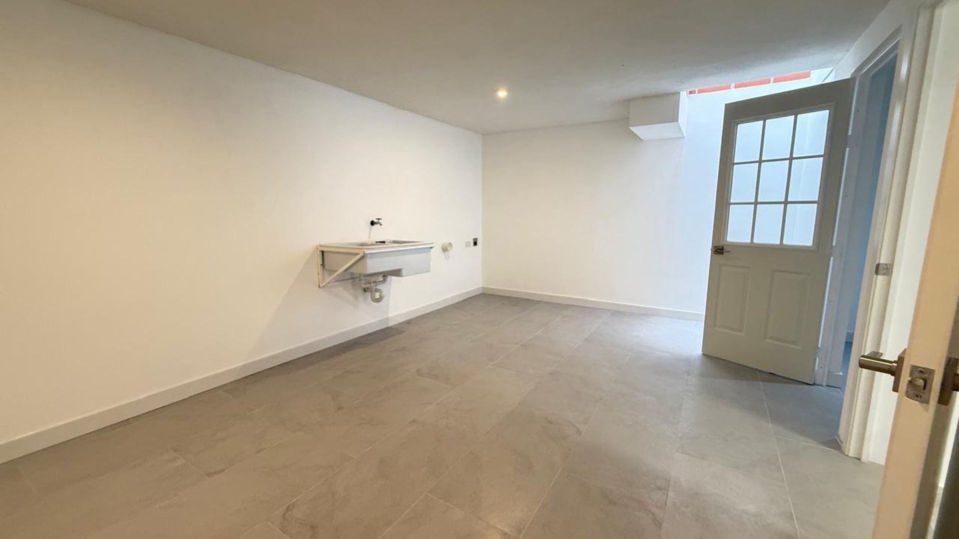Casa en Renta zona 13 / Iridia Homes - Miniatura 7
